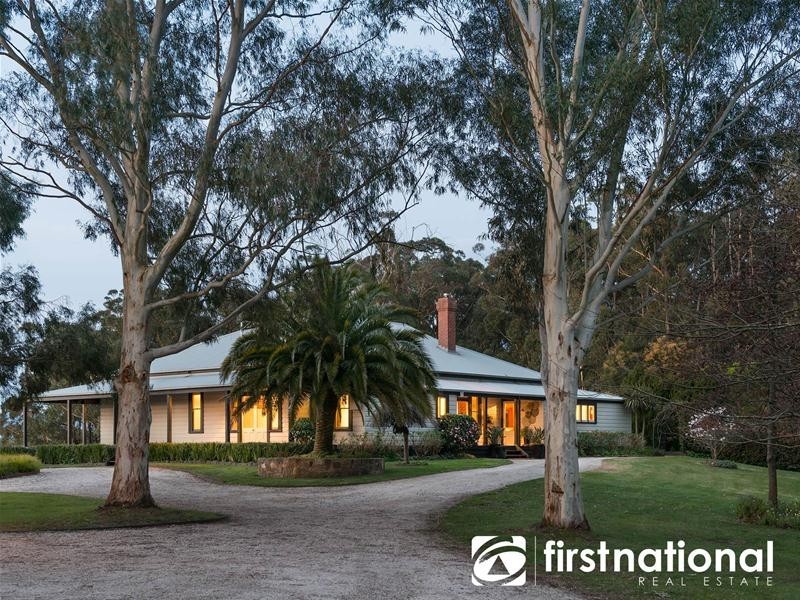 40 Rainy Hill Road, Cockatoo VIC 3781