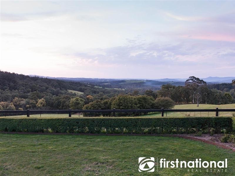 40 Rainy Hill Road, Cockatoo VIC 3781