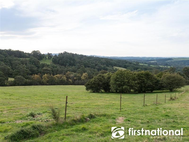 40 Rainy Hill Road, Cockatoo VIC 3781