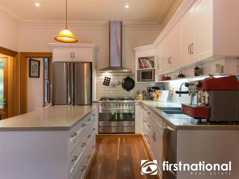 40 Rainy Hill Road, Cockatoo VIC 3781