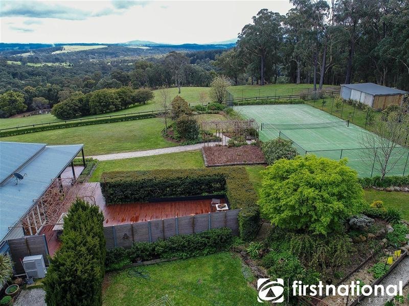 40 Rainy Hill Road, Cockatoo VIC 3781