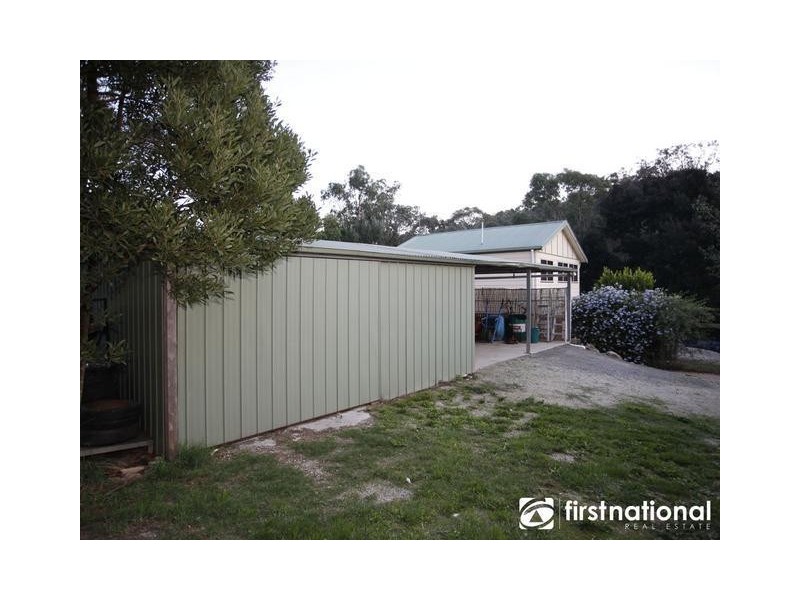 990 Pakenham Road, Pakenham Upper VIC 3810