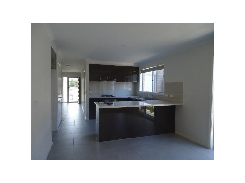 15 Norma Crescent, Officer VIC 3809