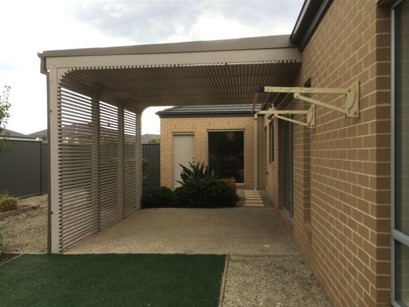 7 Kindred Avenue, Cranbourne North VIC 3977