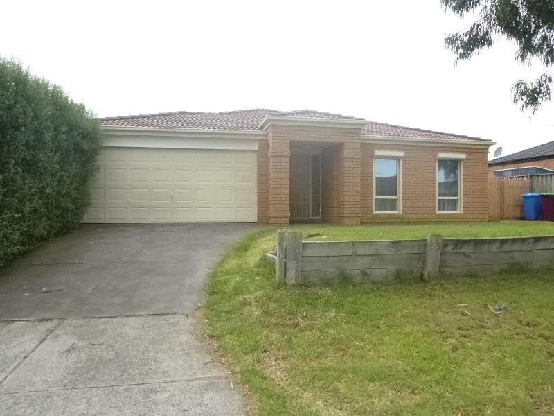 4 Mallard Street, Berwick VIC 3806