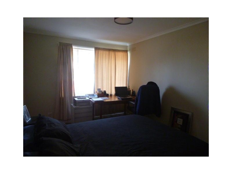 1/9 Rhoden Grove, Eumemmerring VIC 3177