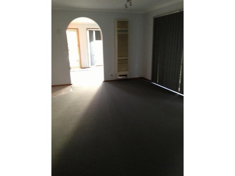 3 Gifford Close, Berwick VIC 3806