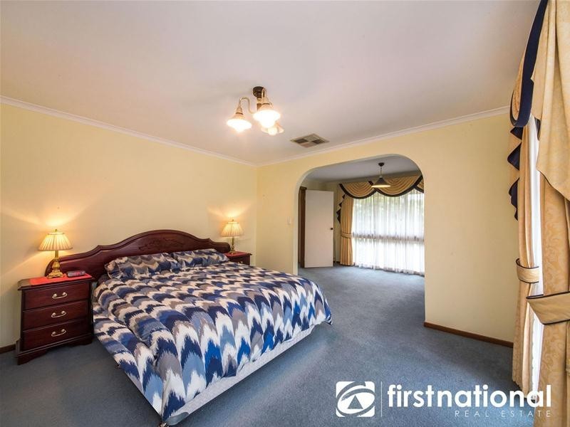 10 Sylvan Court, Dandenong North VIC 3175