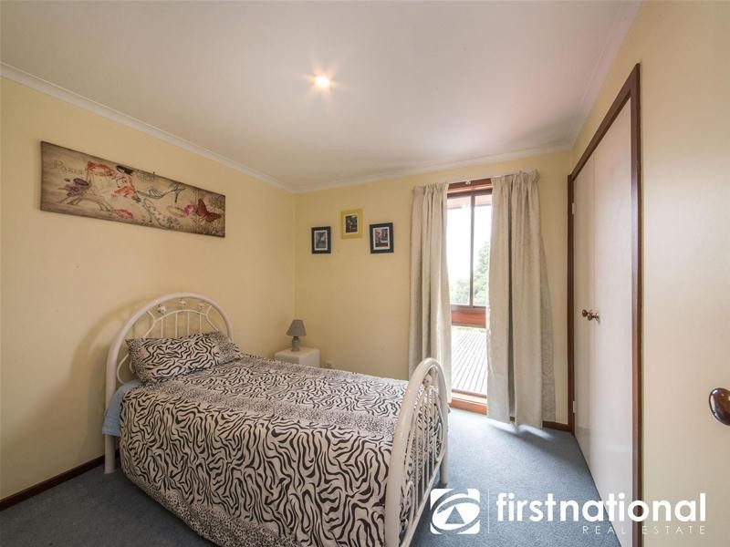 10 Sylvan Court, Dandenong North VIC 3175