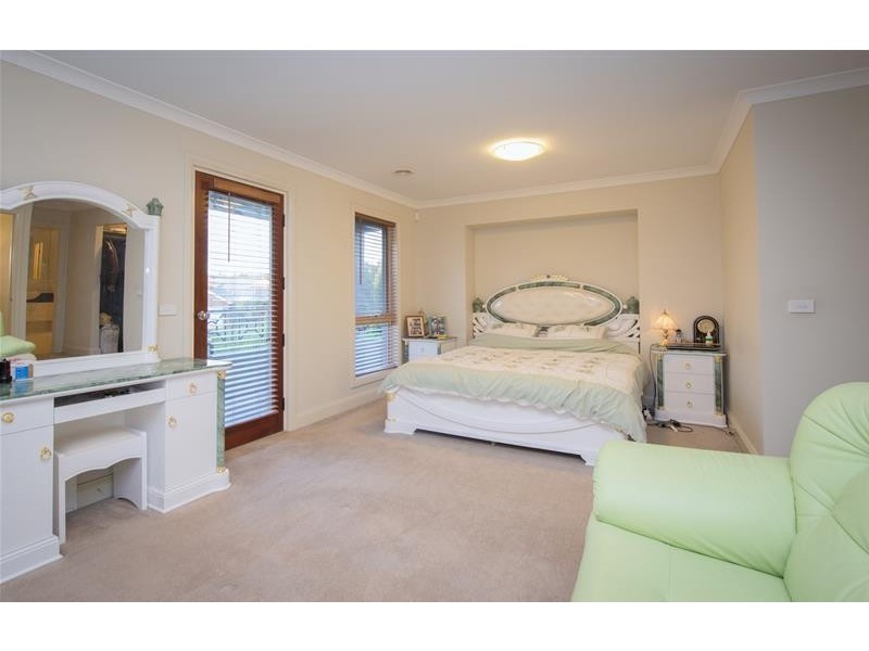 3 Grosvenor Place, Narre Warren North VIC 3804