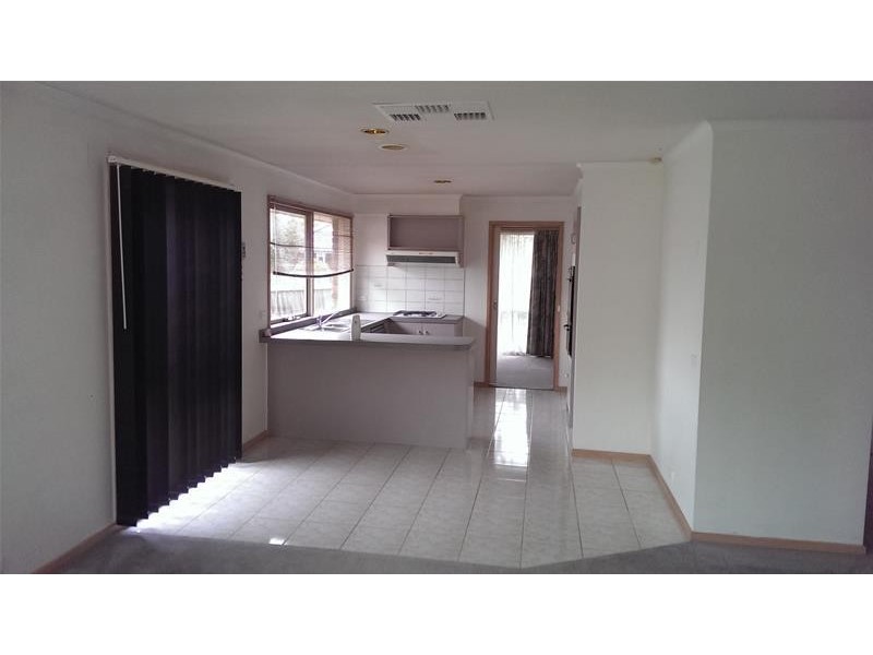 10 Karrum Karrum Court, Narre Warren South VIC 3805