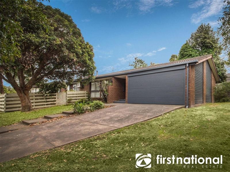 11 Ahern Road, Pakenham VIC 3810