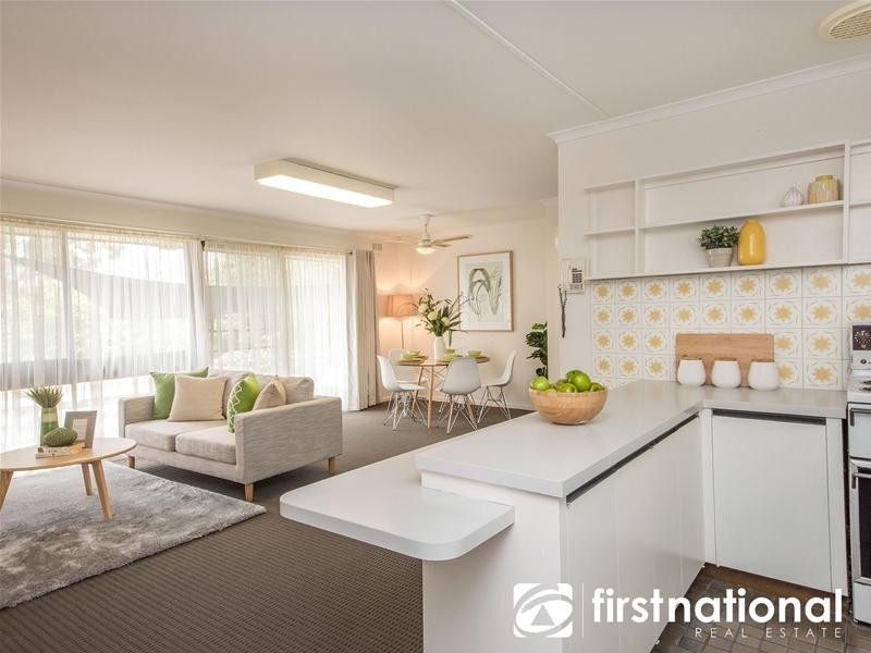 11 Ahern Road, Pakenham VIC 3810