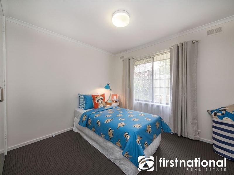 11 Ahern Road, Pakenham VIC 3810