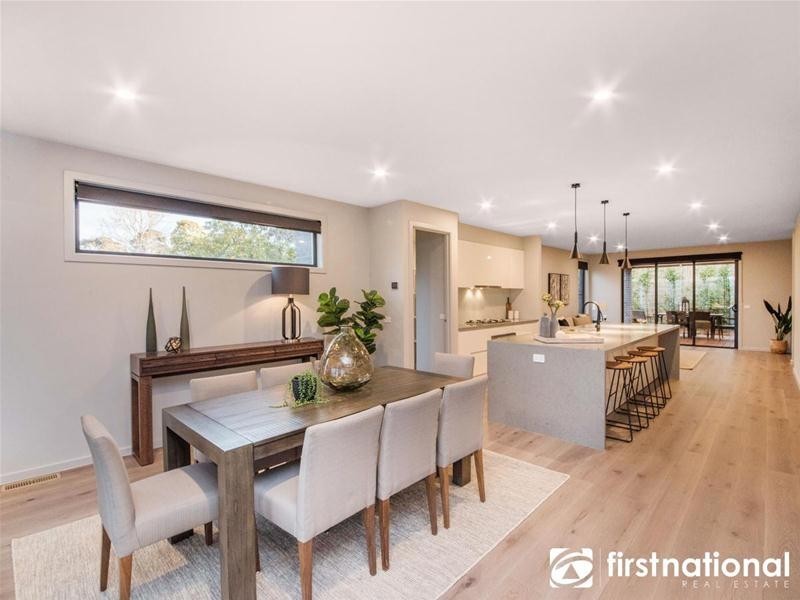 5 Bettina Court, Berwick VIC 3806