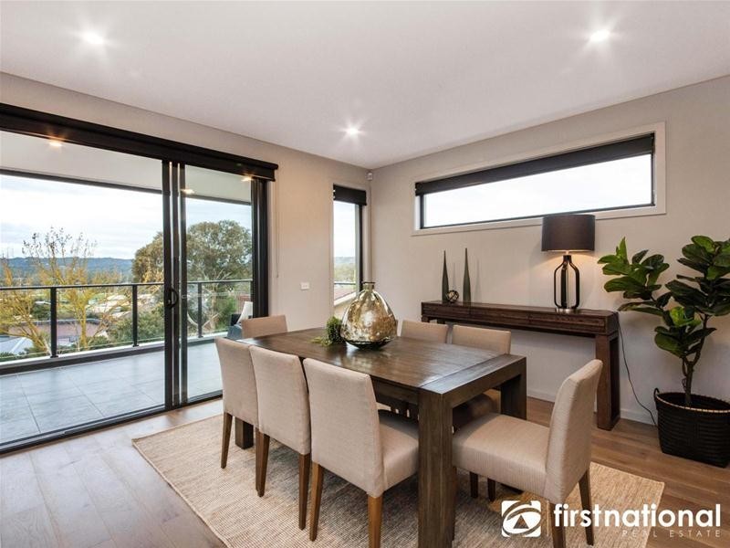 5 Bettina Court, Berwick VIC 3806