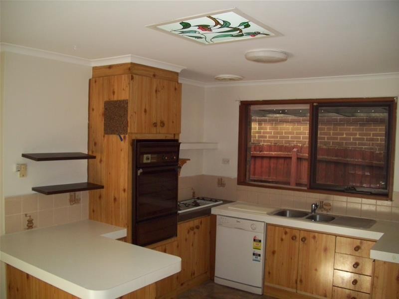 24 Guildford Crescent, Narre Warren VIC 3805