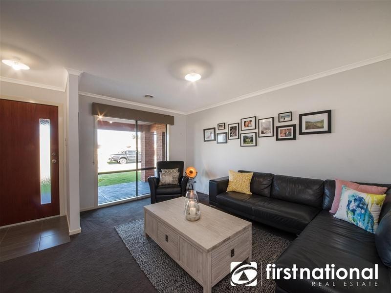 22 Salvia Avenue, Pakenham VIC 3810