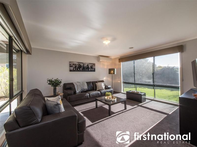 22 Salvia Avenue, Pakenham VIC 3810