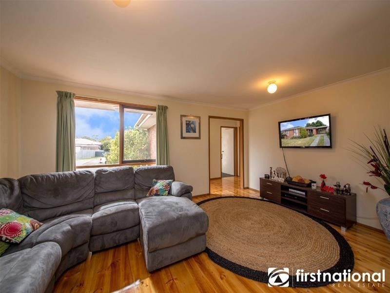 33 Columbia Road, Narre Warren VIC 3805