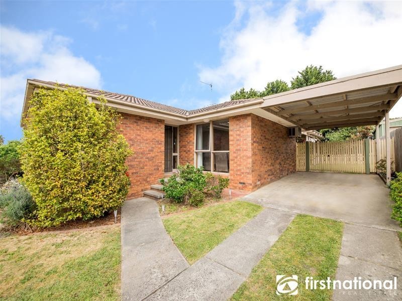 33 Columbia Road, Narre Warren VIC 3805