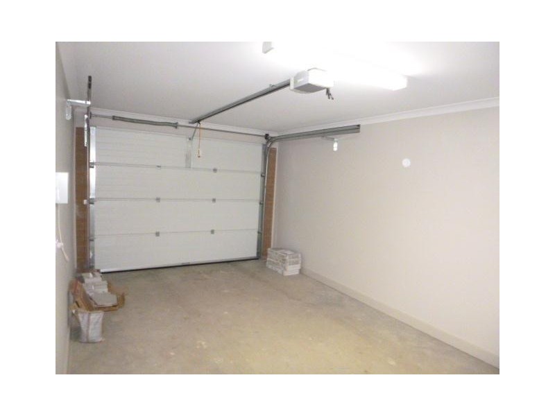 48 Belmont Crescent, Pakenham VIC 3810