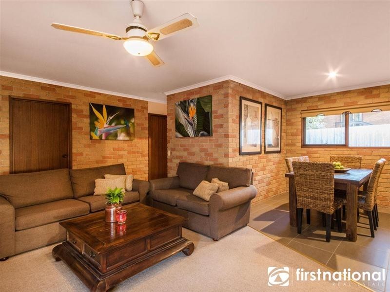 16 Howell Drive, Berwick VIC 3806