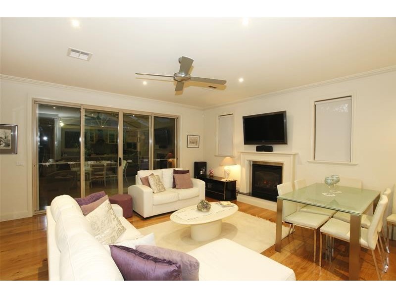 46B Langmore Lane, Berwick VIC 3806