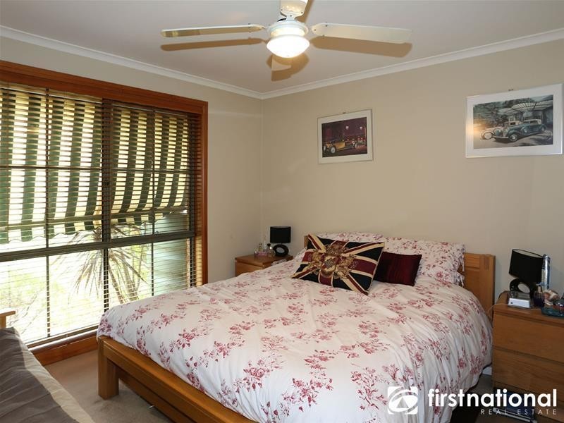 7 Samuel Close, Berwick VIC 3806