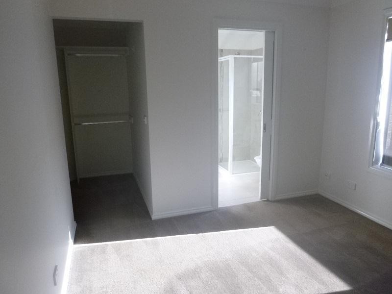 70 Frankland Street, Clyde North VIC 3978