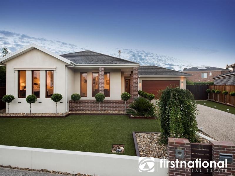 41 Bryn Mawr Boulevard, Berwick VIC 3806