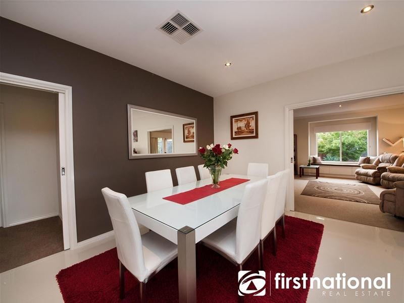 41 Bryn Mawr Boulevard, Berwick VIC 3806