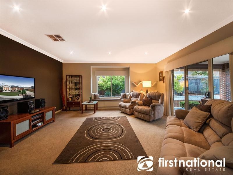 41 Bryn Mawr Boulevard, Berwick VIC 3806