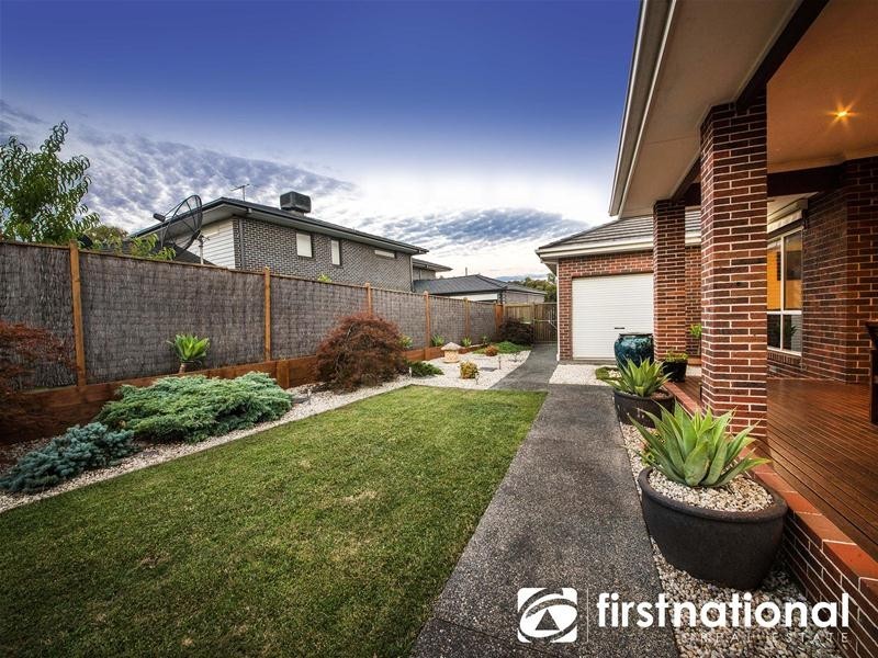 41 Bryn Mawr Boulevard, Berwick VIC 3806