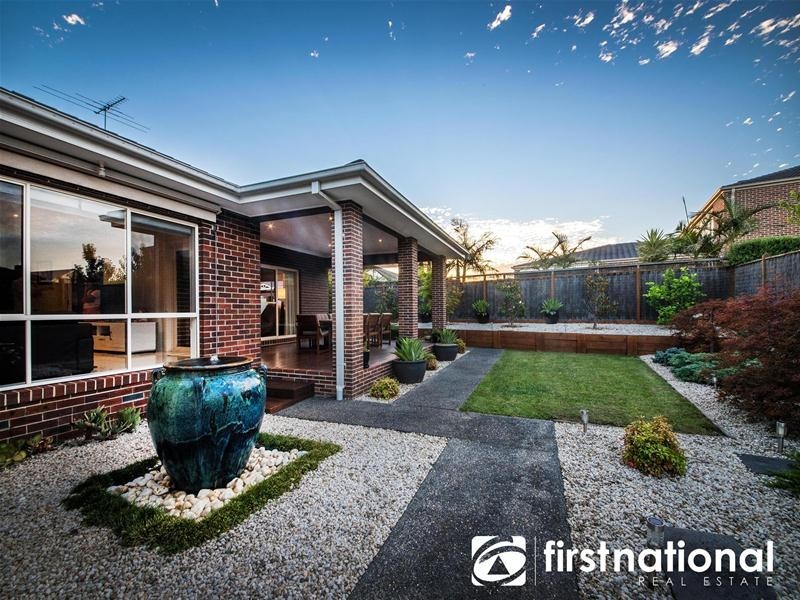 41 Bryn Mawr Boulevard, Berwick VIC 3806