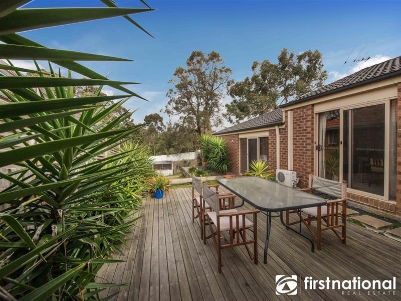 33 Ash Crescent, Pakenham VIC 3810