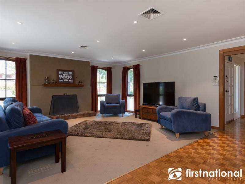 3 Sylvanwood Crescent, Narre Warren VIC 3805