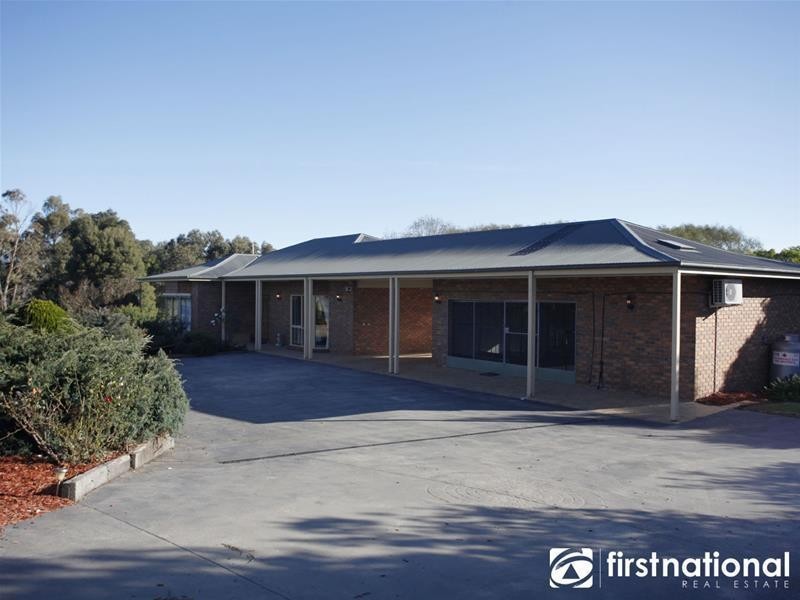 75 Oakview Lane, Nar Nar Goon VIC 3812