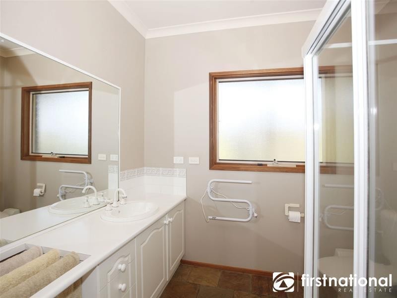 75 Oakview Lane, Nar Nar Goon VIC 3812