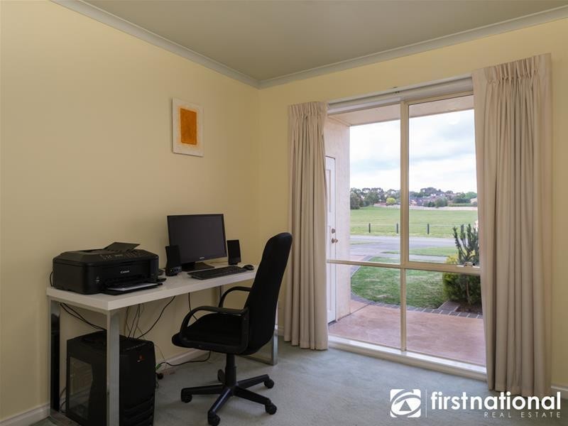 126 Avebury Drive, Berwick VIC 3806