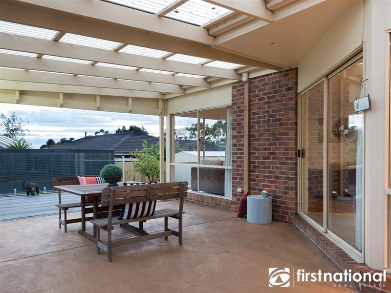 126 Avebury Drive, Berwick VIC 3806