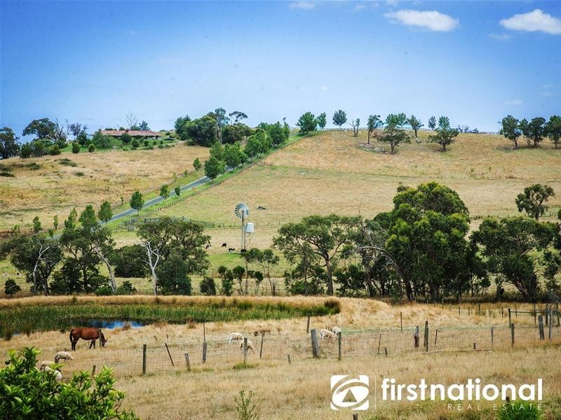 585 Belgrave Hallam Road, Narre Warren East VIC 3804