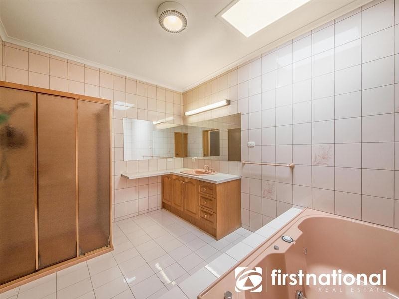 585 Belgrave Hallam Road, Narre Warren East VIC 3804