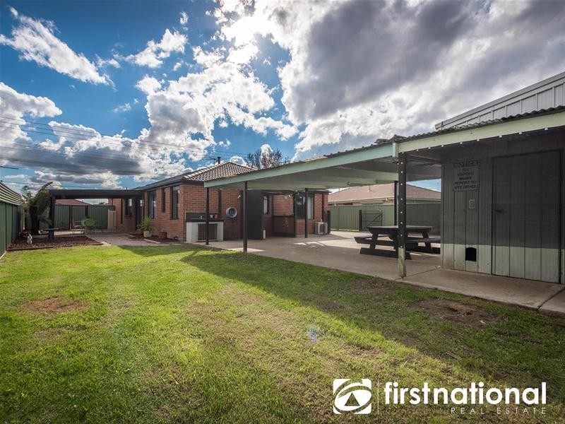 78 Racecourse Road, Pakenham VIC 3810