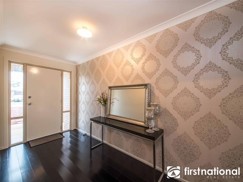 10 Alkoomi Court, Lynbrook VIC 3975