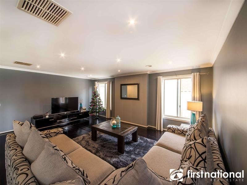 10 Alkoomi Court, Lynbrook VIC 3975