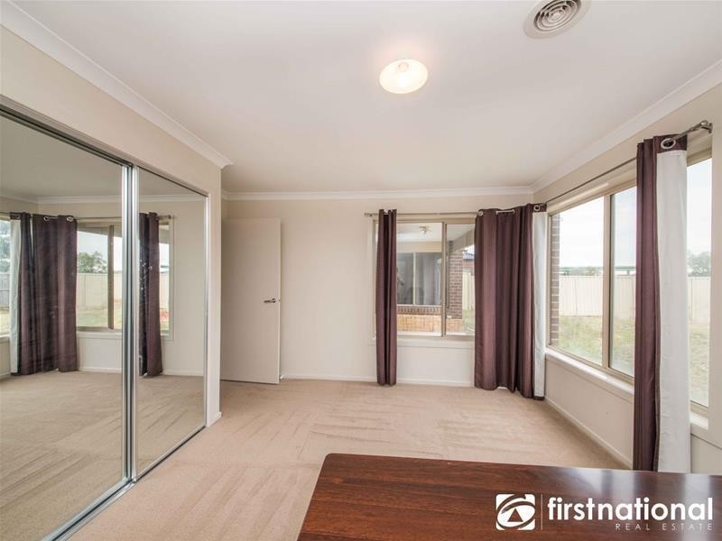 10 Alkoomi Court, Lynbrook VIC 3975