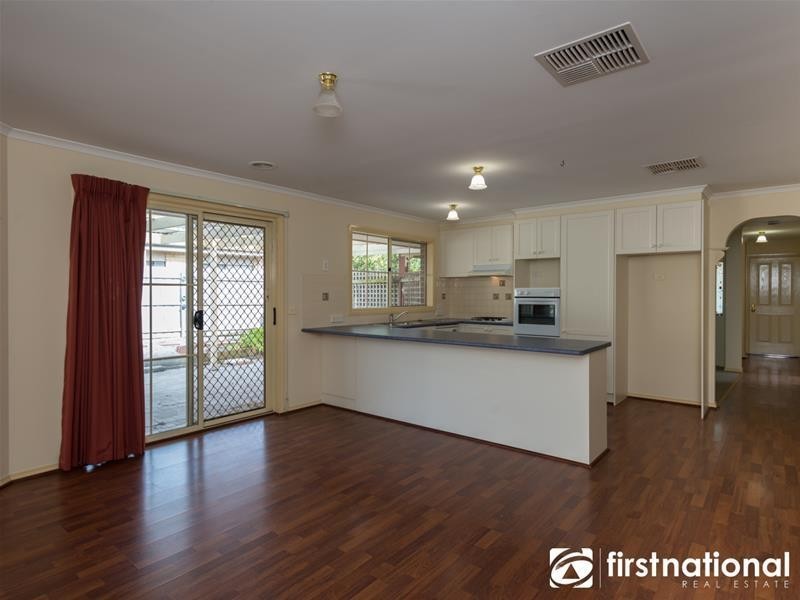5 Justin Place, Pakenham VIC 3810