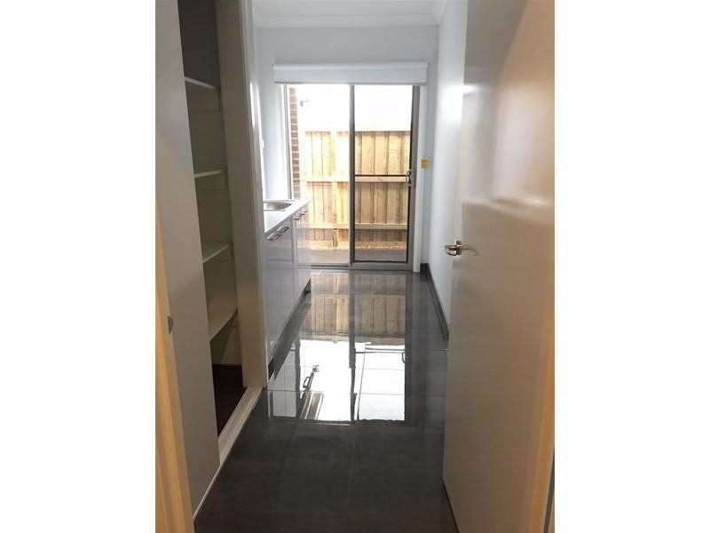 31 Firewheel Road, Officer VIC 3809