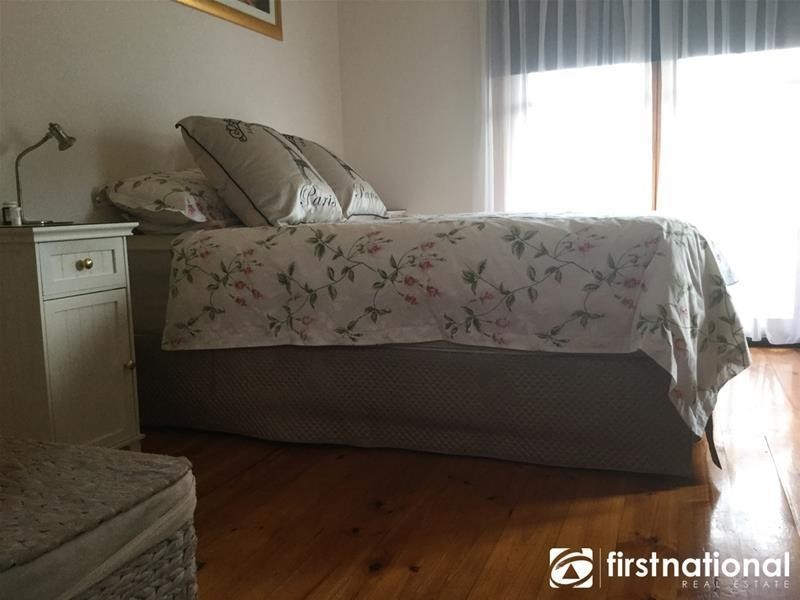 16 Spring Circuit, Pakenham VIC 3810